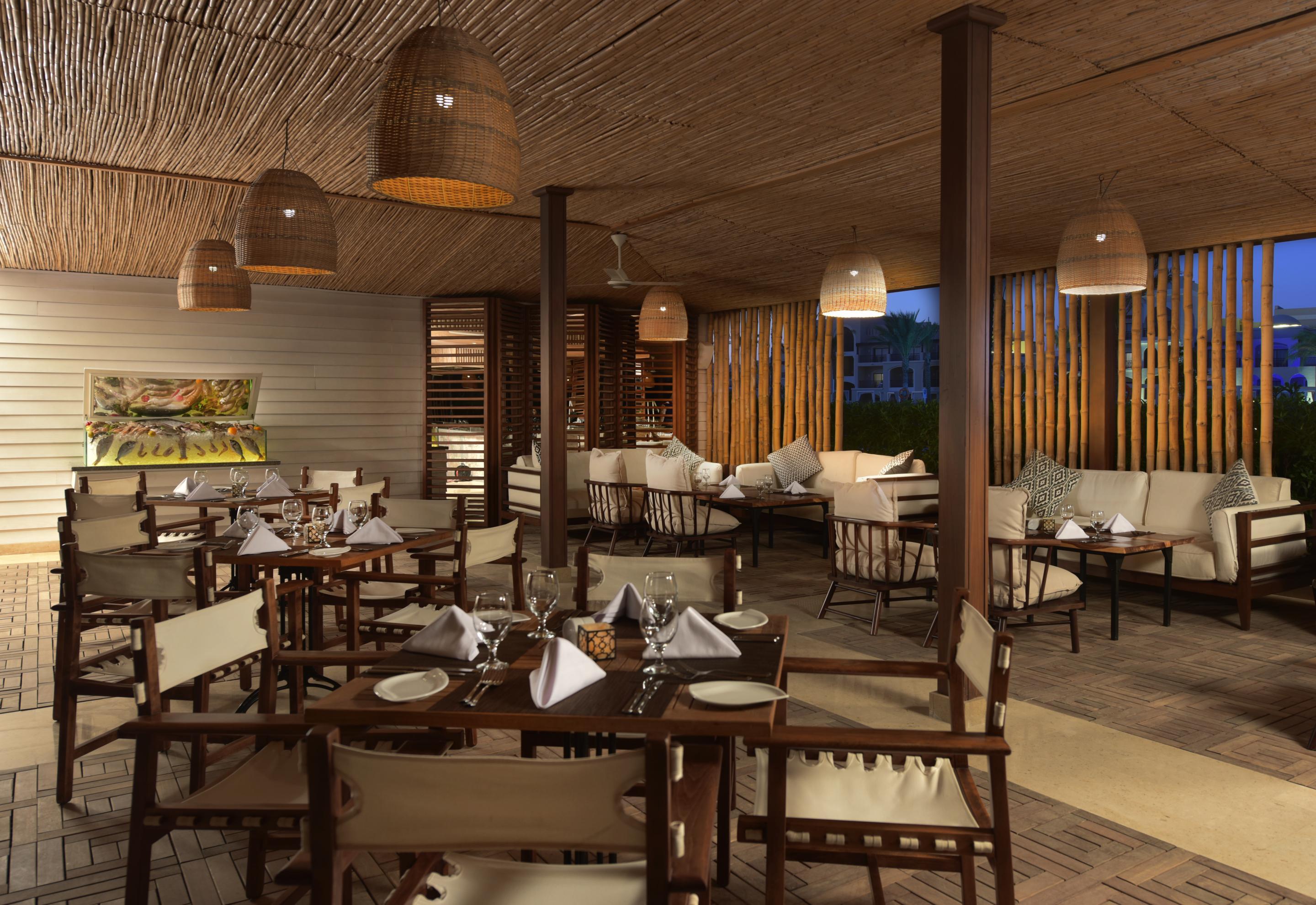 Hotel Steigenberger Alcazar Sharm el Sheikh Esterno foto The restaurant at the hotel