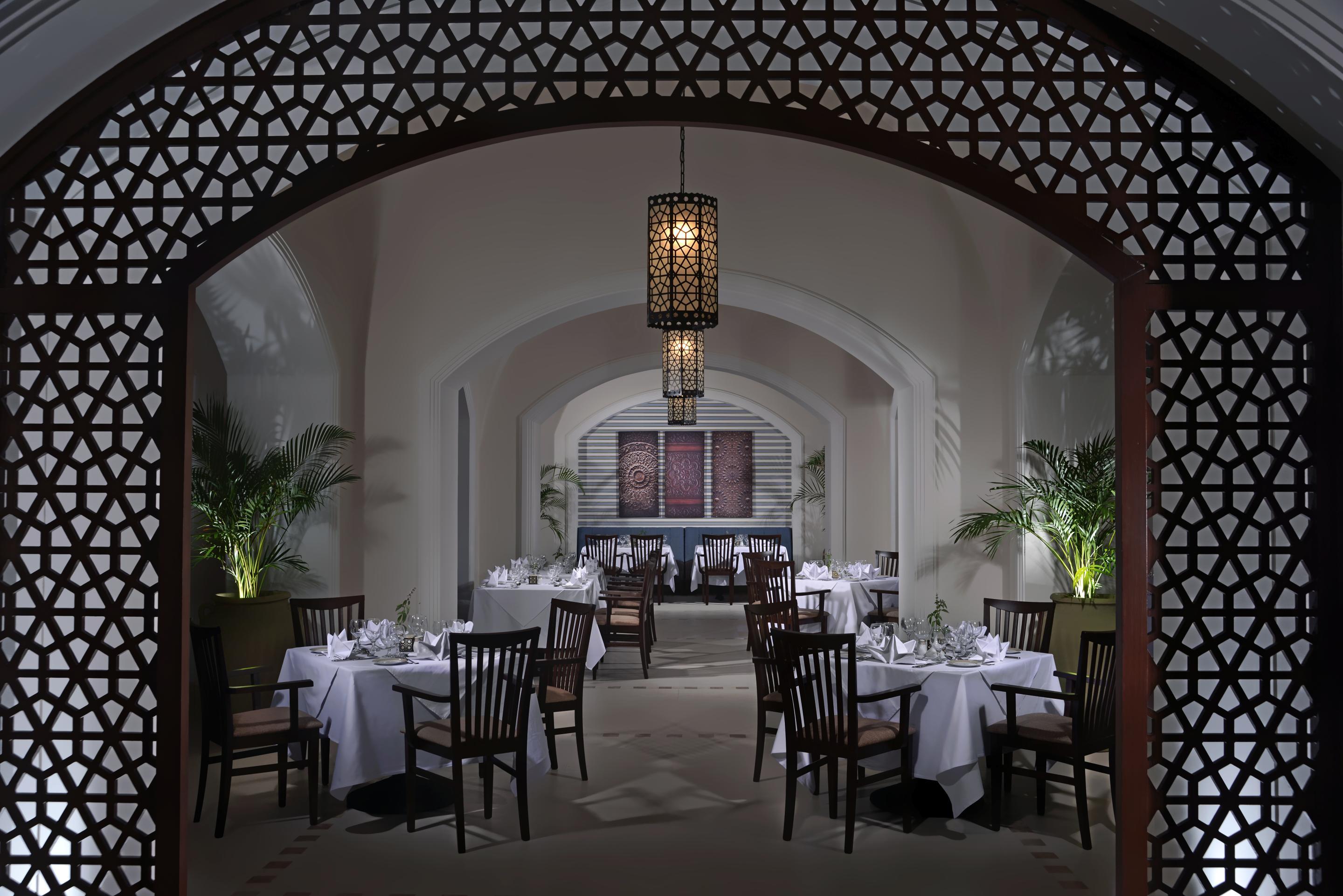 Hotel Steigenberger Alcazar Sharm el Sheikh Esterno foto The restaurant at the Taj Mahal Palace