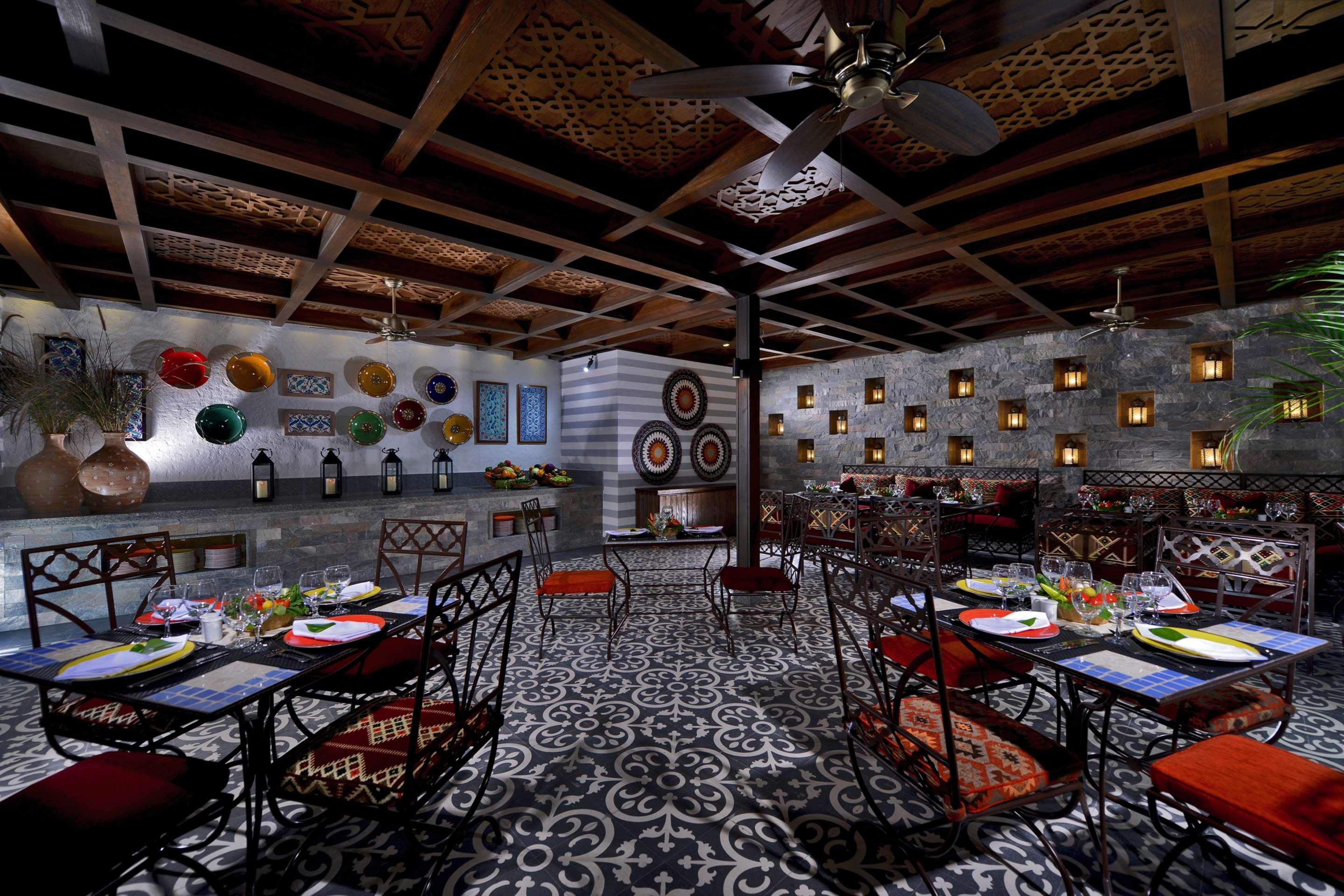 Hotel Steigenberger Alcazar Sharm el Sheikh Esterno foto The interior of the restaurant